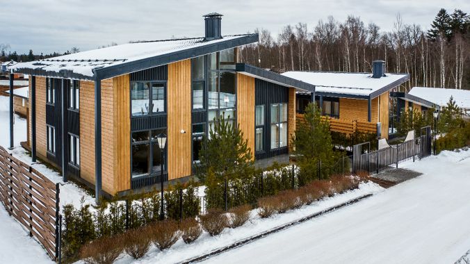 Дом из клееного бруса Holz House. Вертикальный брус. Дом из клееного бруса Holz House. Вертикальный брус.