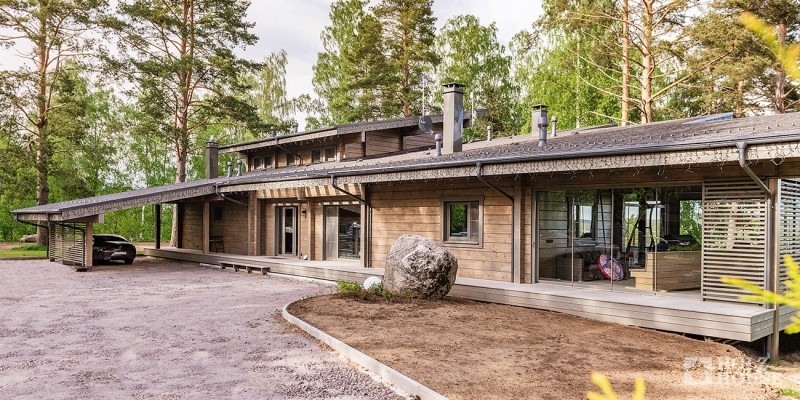 Большой двухэтажный дом из клееного бруса с террасой по проекту Палмерстон - фото 7 на сайте Holz House