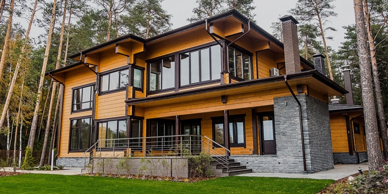 Двухэтажный дом из клееного бруса по проекту Венеция - фото 1 на сайте Holz House