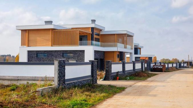 Дома от Holz House в поселке Райт Вилладж. Дома от Holz House в поселке Райт Вилладж.