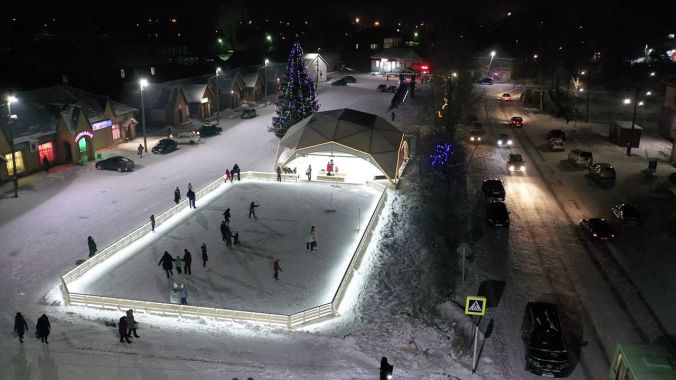 Открытие катка в моногороде Луза Открытие катка в моногороде Луза